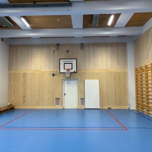 Gamlebyen - spilepanel og perforerte plater i furu